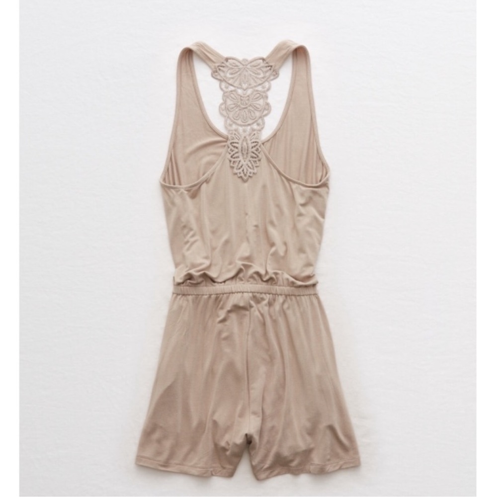 Aerie Lace Racerback Crochet Romper Size M Tan - Picture 4 of 5